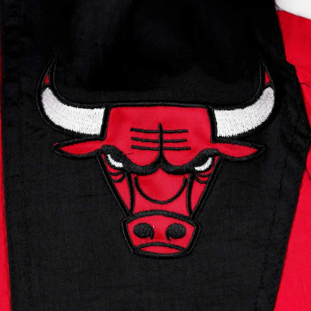 Chicago Bulls Body Check Half-Zip Hooded Jacket